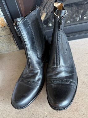 LL Bean Equestrian Style Black Leather Ankle Boots